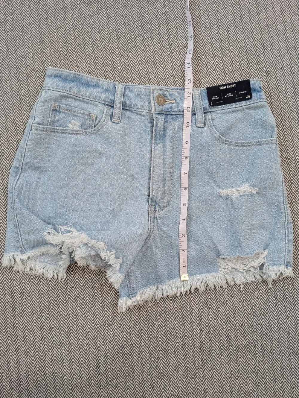 NWT Light Blue Distressed HighRise Mom Shorts Hollister (2) Denim Summer Classic - Picture 4 of 8